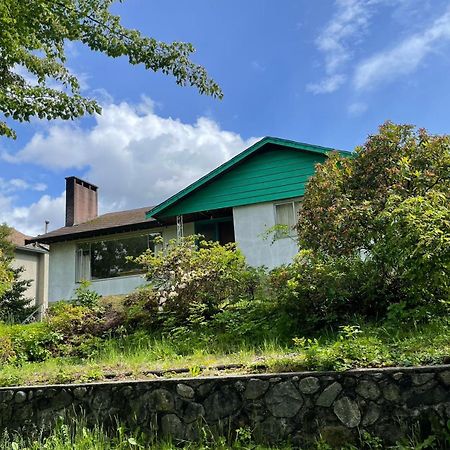 Green House In Vancouver West Exterior photo