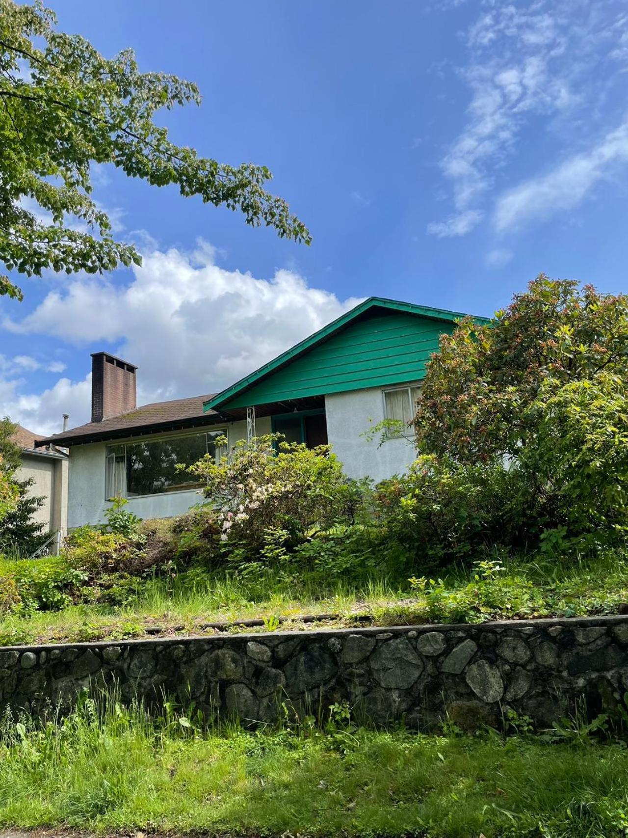 Green House In Vancouver West Exterior photo